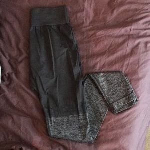 NWOT Gymshark Twotone Leggings in Grey